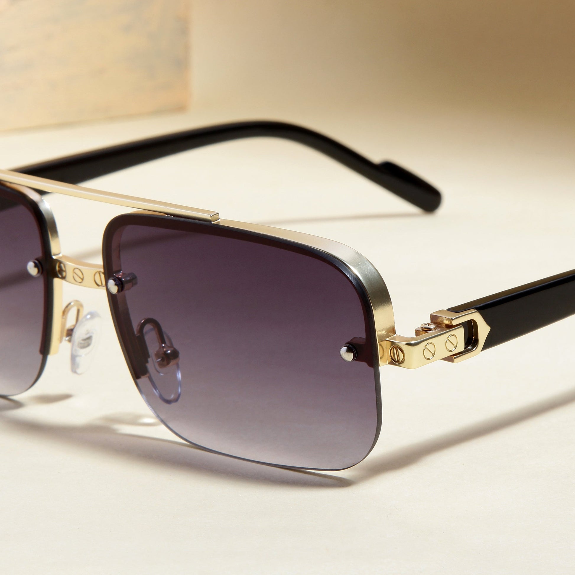 SP2317 Gold and Black Gradient Rectangle Sunglasses