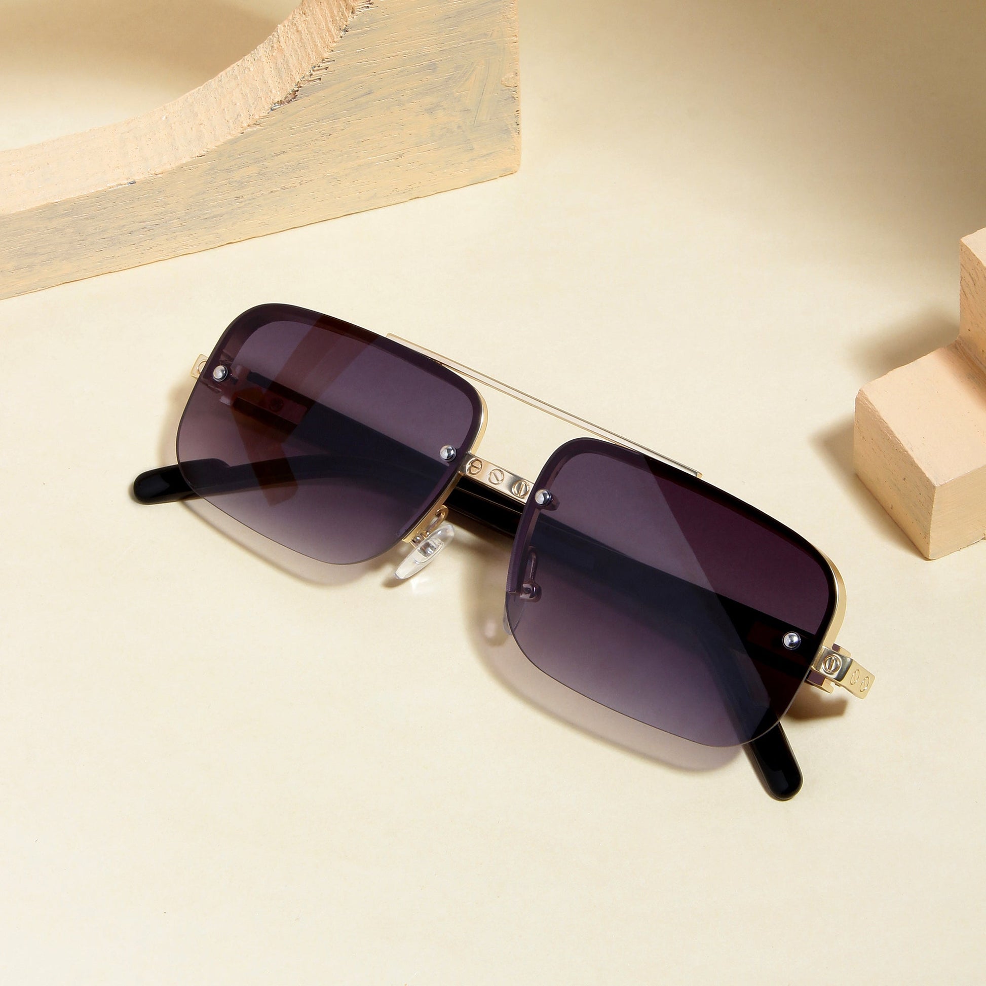 SP2317 Gold and Black Gradient Rectangle Sunglasses