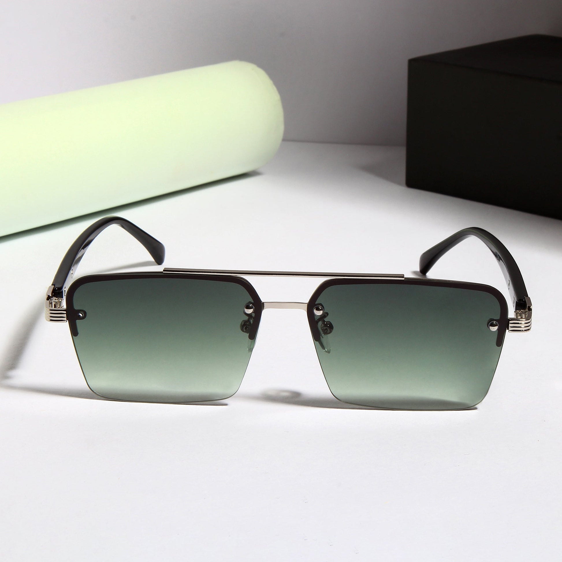 SP2349 Black Green Gradient Rectangle Sunglasses