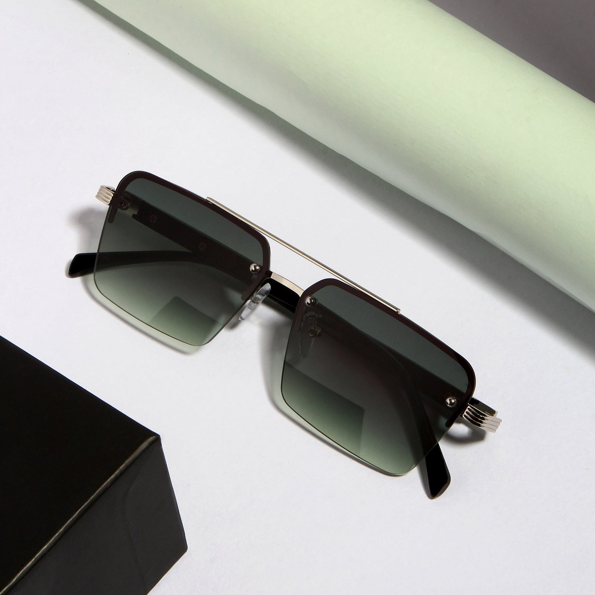 SP2349 Black Green Gradient Rectangle Sunglasses