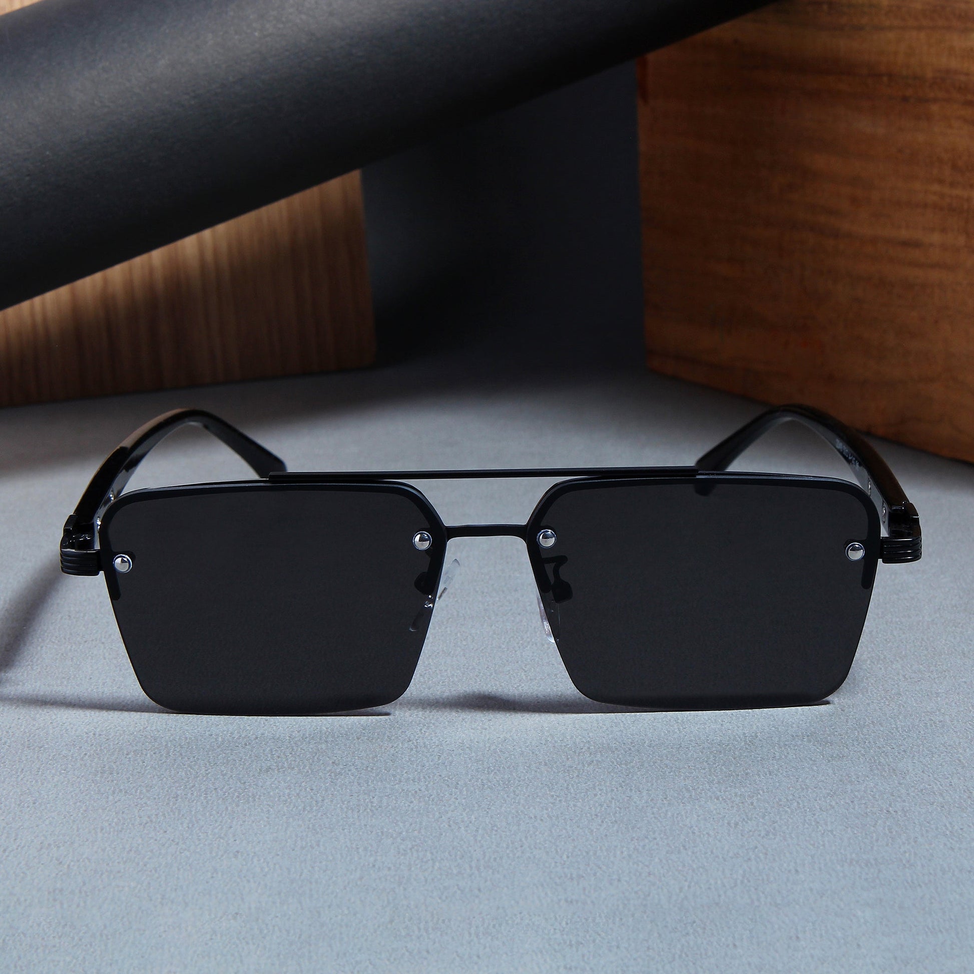 SP2349 Black Rectangle Sunglasses